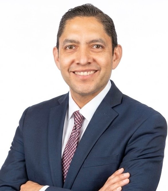 Alex Gonzalez, California Real Estate Broker, DRE #01384006